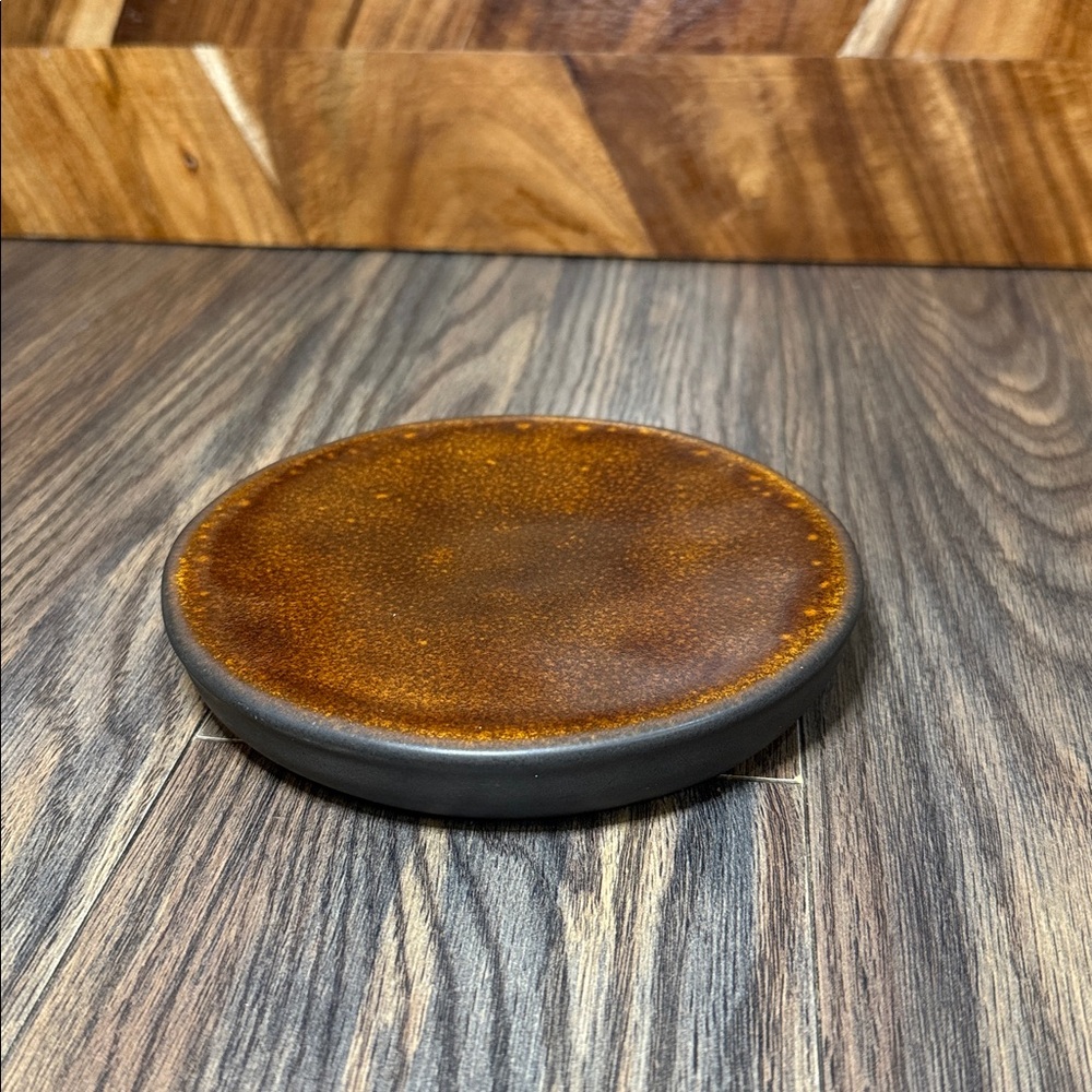 Costa Nova Roda Dark Brown Stoneware Pillow Appetizer Plate